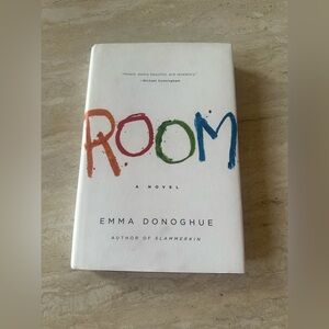Room- Emma Donoghue-hardcover book